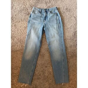 Hollister Ultra High-Rise Mom Jean Vintage Stretch Size 1R (W25/L27)